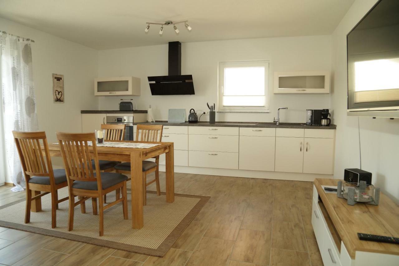 Riethelblick Apartment Volkesfeld ภายนอก รูปภาพ